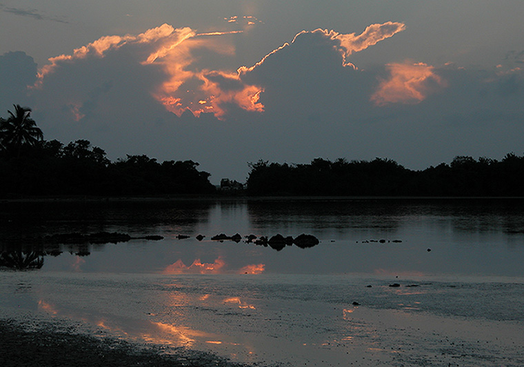 Cayman Brac, 2006